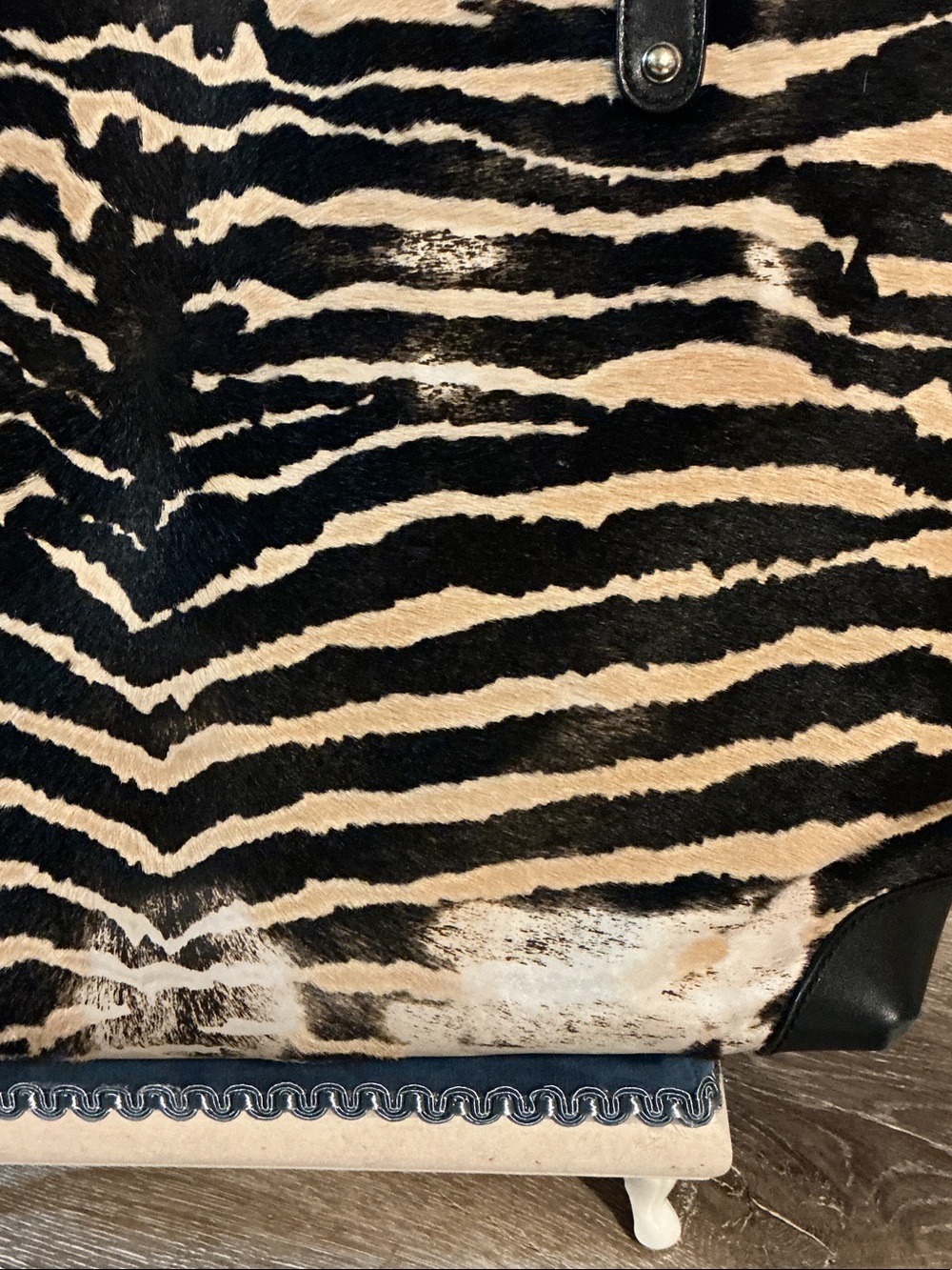Gucci Tiger Stripe Pony Hair & Leather Craft Tote Bag Plus Pouch COA - Picture 3 of 15
